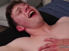 Anaal, Pijpbeurt, Homo, Handbeurt, Aftrekken, Anaal likken, Zuigen, Tatoeage