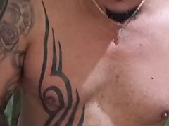 Jalat, Karvainen, Latinankieli, Selkäsauna, Näkökulma pov, Punapää, Imevä, Vaimo