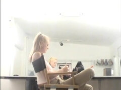 Όμορφη, Πίσω στα παρασκήνια, Μαύρος, Πίπα, Μελαχροινή, Μαύρος, Φετιχ, Έφηβος