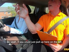 Amateur, Lécher le cul, Belle grosse femme bgf, Gros seins, Blonde, Branlette thaïlandaise, Talons, De plein air