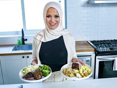 Arabky, Velký zadek, Velké péro, Velké kozy, Kuřba, Na pejska, Peníze