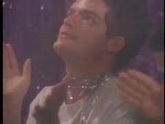 Bikini, Klubb, Universitet, Dansar, Party, Strippning, Våt