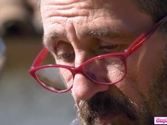 항문, 큰 음경, 오랄섹스, 깊은목구멍, 가족, 조그마한, 보지, 빨아들이는