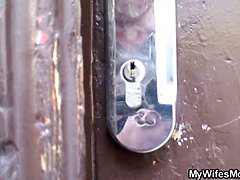 Szőke, Kebles, Csalás, Nagyapa, Nagyi, Kézimunka, Anyuci, Tini