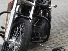 Smoking-hot blonde displays her incredibly sexy body