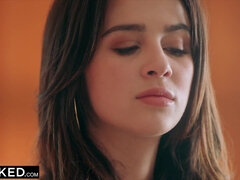 Brunett, Creampie, Doggystyle, Handjobb, Hd, Mellanrasig, Liten och nätt, Rider