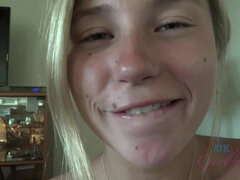 Sucer une bite, Éjaculation interne, Papa, Branlette thaïlandaise, Petite amie, Embrassement, Orgasme, Mouillée