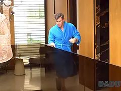 Kauniit, Ruskeahiuksinen, Tsekki, Tyttöystävä, Hd, Tatuointi, Teini, Tissit