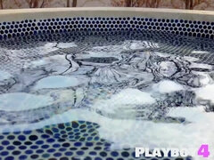 18, Asiatisk, Rumpa, Utomhus, Softcore, Solo, Tonåring, Tuttar