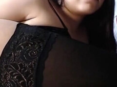 Playing with My Inflatable Buttplug