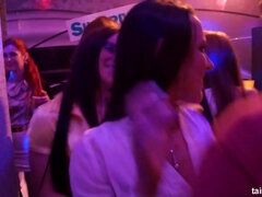 Tette grandi, Sega, Hardcore, Lesbica, Mamma che vorrei scoparmi, Orgia, Figa, Tette