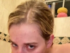 Tyłek, Duży tyłek, Blondynka, Cycata, Hardcore, Masturbacja, Prysznic, Nastolatki