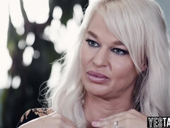 Rit, Velika rit, Velike joške, Okrogla, Kurac, Hardcore, Milf, Joške