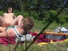 Culo, Chica, Morena, Loco, Polla, Sexo duro, Al aire libre, Coño