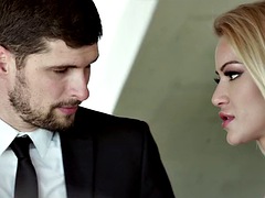 Mačiatko, Veľké kozy, Kuřba, Brunetka, Spodná bielizeň, Kancelária, Sekretárka, Kozičky