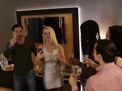 18, Vysokoškoláci, Nemecké, Okuliare, Milf  mčbp, Prirodzené prsia, Natvrdo, Švédska rojka