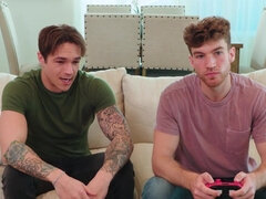 Gorgeous hunks make out and ditch the games for sex