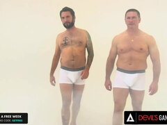 Sperm skott, Ansiktssperm, Gruppesex, Gruppe, Hardcore, Raseblandet