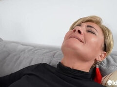 Blond, Pijpbeurt, Mollig, Sperma, Tepels, Kut duiken, Ruw, Tieten likken