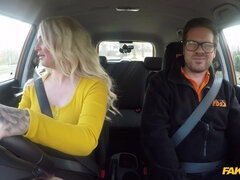 Isot tissit, Suihinotto, Brittiläinen, Kyrpä, Eurooppalainen, Käsihoito, Selkäsauna, Pillu