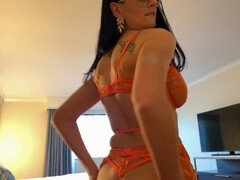 Seggről a szájra, Hatalmas hátsó, Monumentális dákó, Cumizás, Érett koros, Érett feleség, Anyuci, Mostoha