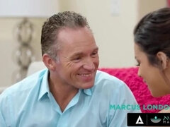 Veľké kozy, Dávenie, Vlasatej, Honění, Latinskej, Masáž, Olej, Realita