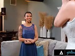 18, Store pupper, Hd, Raseblandet, Lesbisk, Milf, Stemor, Bundet