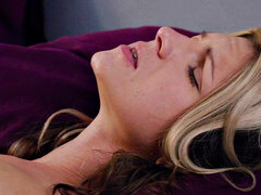 18 χρονον, Κώλος, Ξανθιά, Πίπα, Κιλωτάκια, Ρώσος, Τατουάζ, Έφηβος