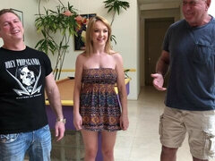 Amaterji, V ozadju, Velika rit, Velik kurac, Fafanje, Naravne joške, Koščena, Najstnice