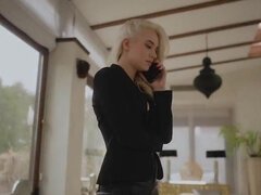 Anal, Rumpa, Baben, Stor kuk, Blondin, Avsugning, Hardcore, Tuttar