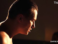 Verga grande, Acercamiento, Hembra, Penetracion con dedos, Hd, Madres para coger, Coño, Afeitado