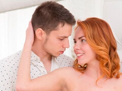 침실, 큰 엉덩이, 큰 음경, 큰 가슴, 오랄섹스, 도기스타일, 빨간 머리, 청소년