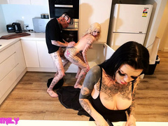 Utroskap, Sperm skott, Pikk, Hd, Milf, Fitte, Trekant, Stramt