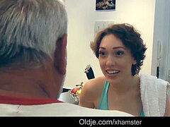 Wytrysk, Rudowłosa, Krótkie włosy