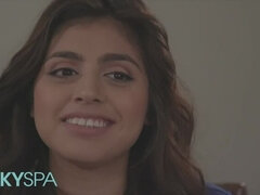 18 let, Velký zadek, Velké kozy, Hardcore, Hd, Latinské, Masáž, Teenka