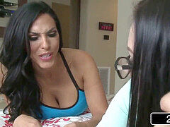 Blasen, Geile alte tussi, Frau frau mann, Brille, Milf, Mutti, Stiefmutter, Tätowierung