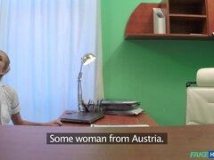 Leie, Blasen, Lecken, Krankenschwester, Büro, Weibliche ejakulation, Uniform, Spanner