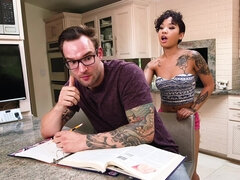 Amatőr, Popó, Hatalmas hátsó, Cumizás, Elkapott, Pár, Konyha, Nedves