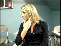 Anális szex, Monumentális dákó, Cumizás, Gesztenyebarna, Ondó fröcskölés, Arcra élvezés, Latin lány, Vékony