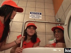 Velike joške, Rjavolaska, Ženska dominacija, Ponižanje, Latinka, Lezbijke, Trojček, Igrače