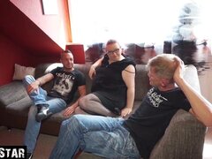 Amateur, Belle grosse femme bgf, Sucer une bite, Allemand, Pov, Chatte, Rousse roux, Adolescente