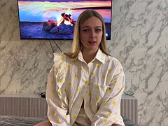 Tetas grandes, Rubia, Pareja, Corridas, Novia, Sexo duro, Ruso, Flaco