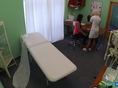 Amateur, Sucer une bite, En levrette, Doigter, Léchez, Infirmière, Chatte, Voyeur