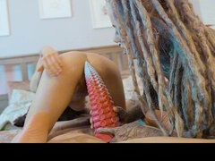 18 jahre, In den arsch, Aus dem arsch in den mund, Dildo, Hd, Lesbisch, Titten, Spielzeuge