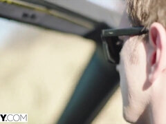 Stor pik, Store bryster, Brunette, Creme tærte, Sædskud, Hd, Imellem racer, Mor jeg gerne vil kneppe