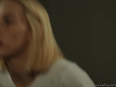 Blondin, Doktor, Erotisk, Fötter, Fingering, Flickvän, Kysser, Orgasm