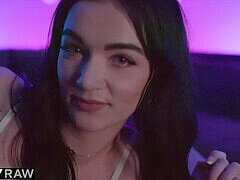 Anal, Pik sutte, Brunette, Komme på ansigtet, Gaping, Lingerie, Lille kvinde