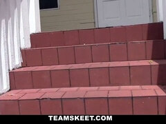 18 let, Anál, Zadek k puse, Blondýna, Kompilace, Hd, Teenka, Teenka anál