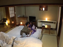 Duże cycki, Obciąganie, Sperma, Obciąganie, Hotel, Japoński, Dojrzałe, Podglądacz