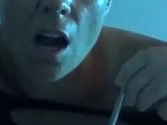 Kötözés – fegyelmezés, Szőke, Uralkodás, Domina szerep, Megalázás, Gumi, Érett feleség, Rövid haj